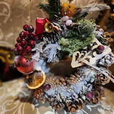 Red Berry and Robn Wreath 