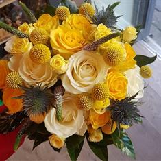 Yellow and White Rose Bouquet 