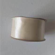Ivory Ribbon 
